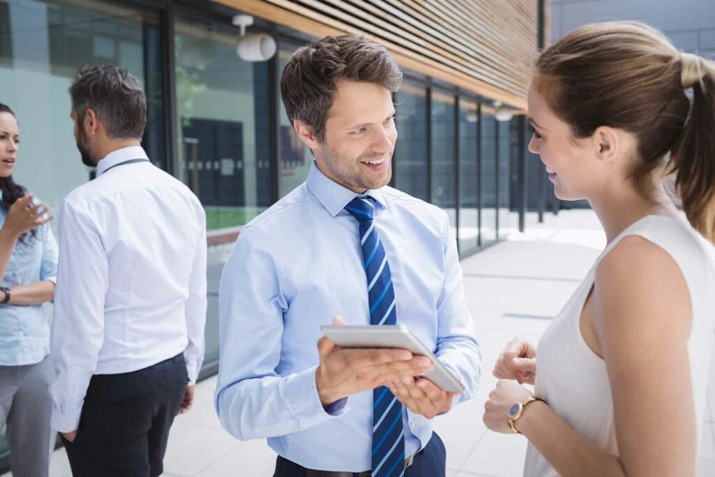 Facilitando la Comunicación con Clientes