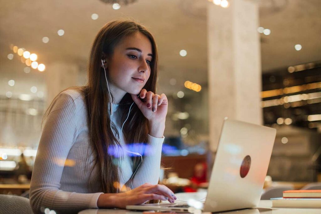 La comunicación empresarial sin oficina física